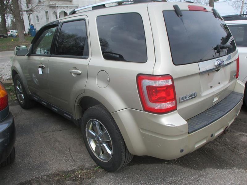 Ford Escape  2010