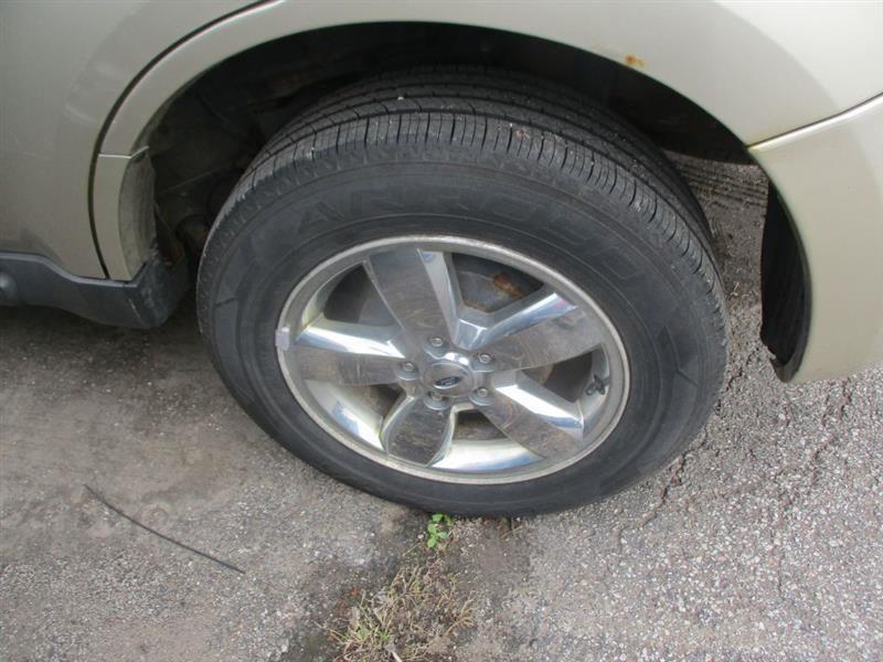Ford Escape  2010