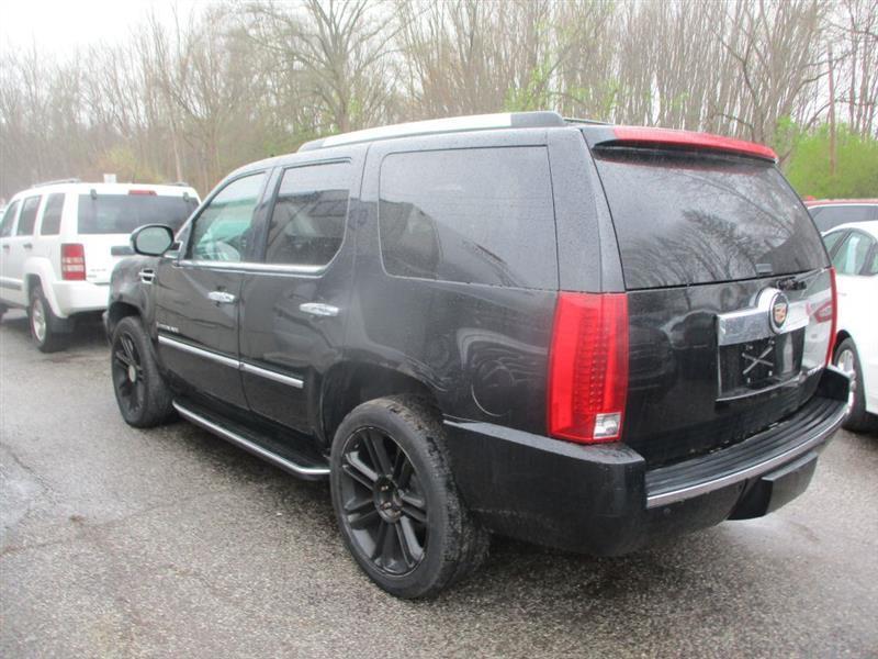 Cadillac Escalade AWD 2008