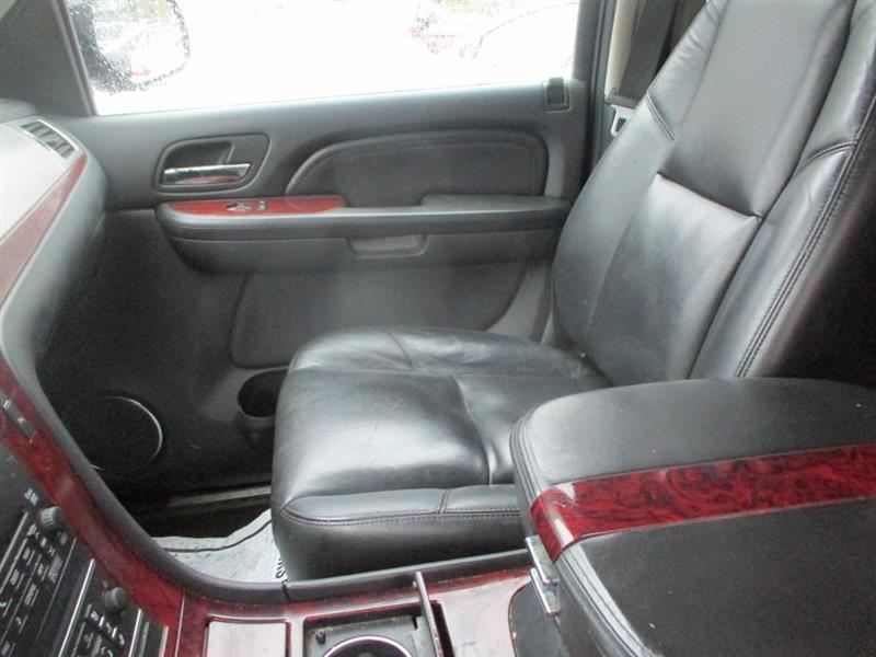 Cadillac Escalade AWD 2008