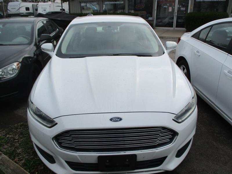Ford Fusion SE 2013