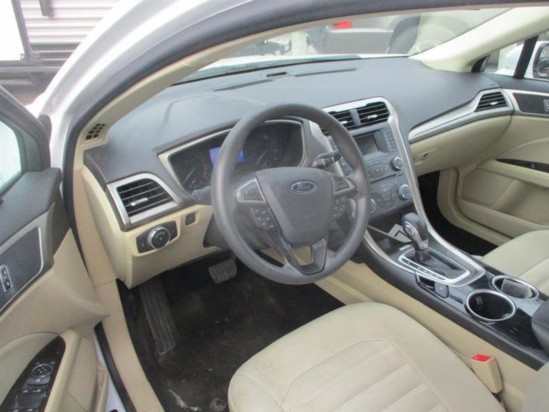 Ford Fusion SE 2013