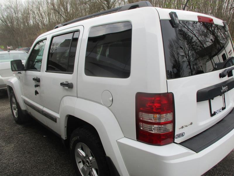 Jeep Liberty Sport 4WD 2011