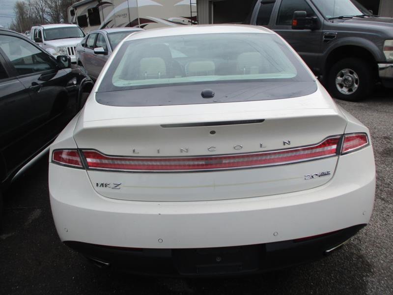 Lincoln MKZ AWD 2013