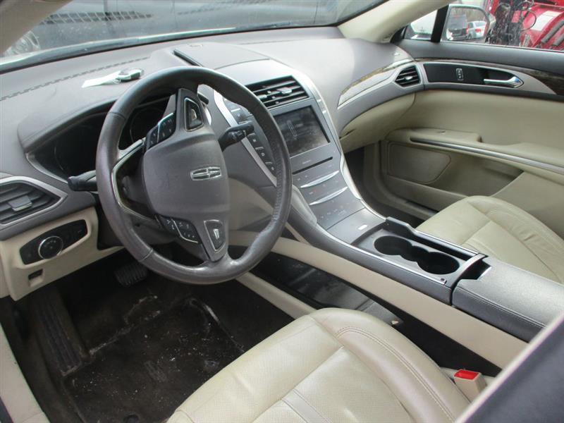 Lincoln MKZ AWD 2013