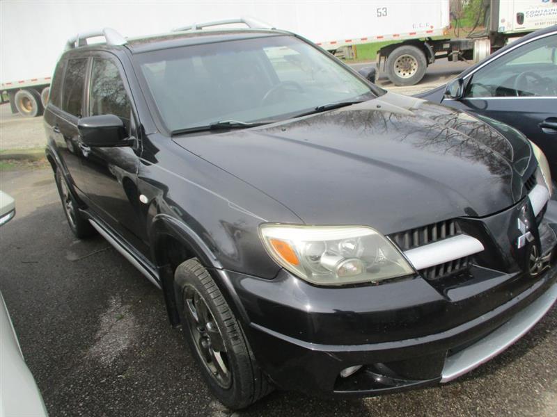 Mitsubishi Outlander SE 2WD 2006