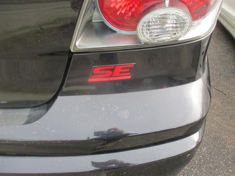 Mitsubishi Outlander SE 2WD 2006