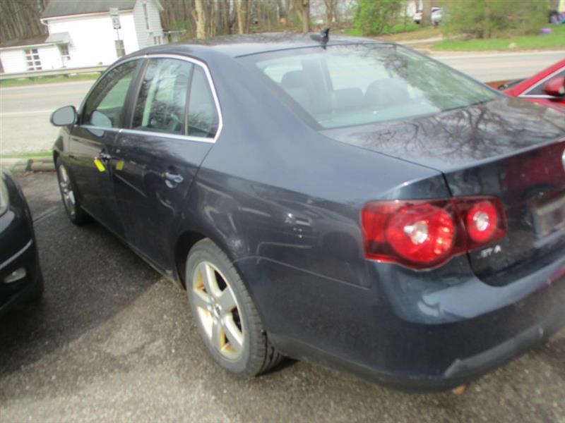 Volkswagen Jetta SE 2009