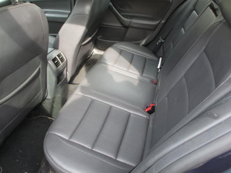 Volkswagen Jetta SE 2009