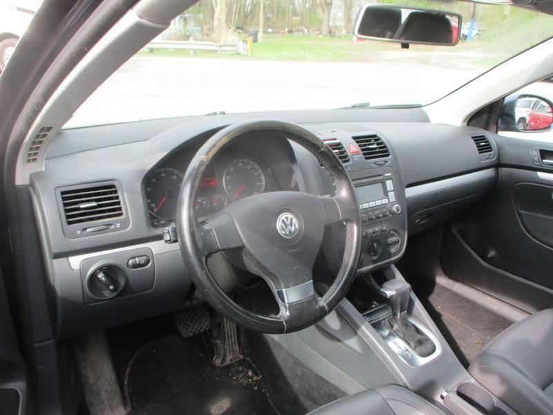 Volkswagen Jetta SE 2009