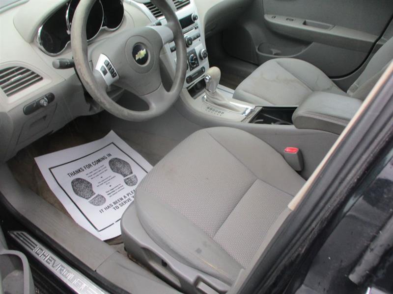 Chevrolet Malibu LS 2009