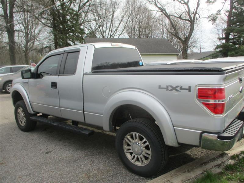 Ford F-150 XL SuperCab 8-ft. Bed 4WD 2013