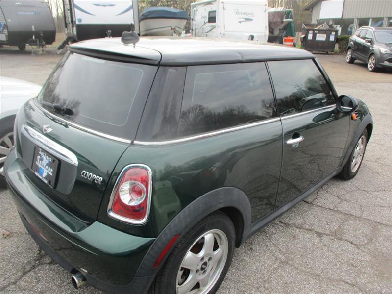 MINI Cooper Base 2011
