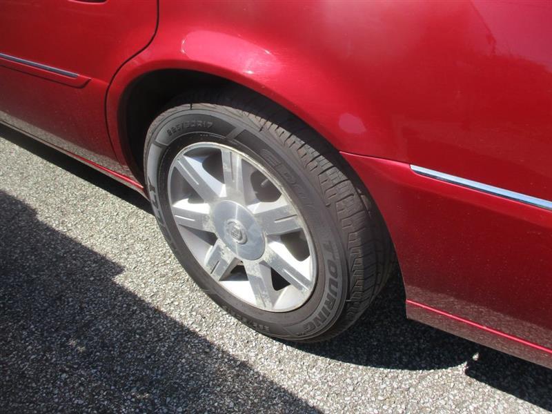 Cadillac DTS Sedan 2007