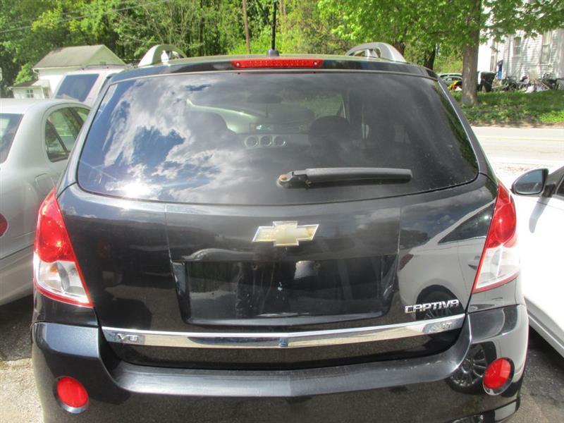 Chevrolet Captiva Sport 1LT FWD 2012