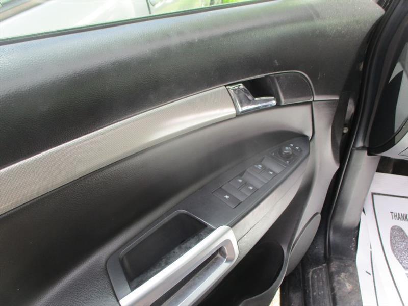 Chevrolet Captiva Sport 1LT FWD 2012
