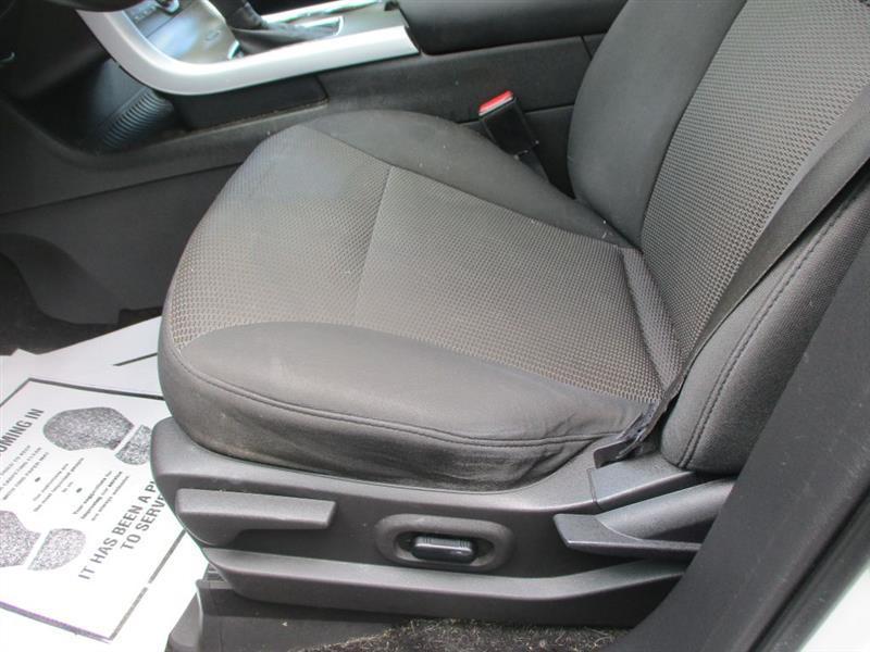 Ford Edge SEL FWD 2011
