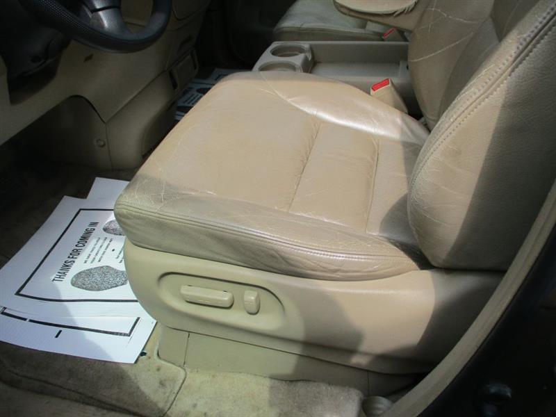 Honda Odyssey EX w/ Leather 2005