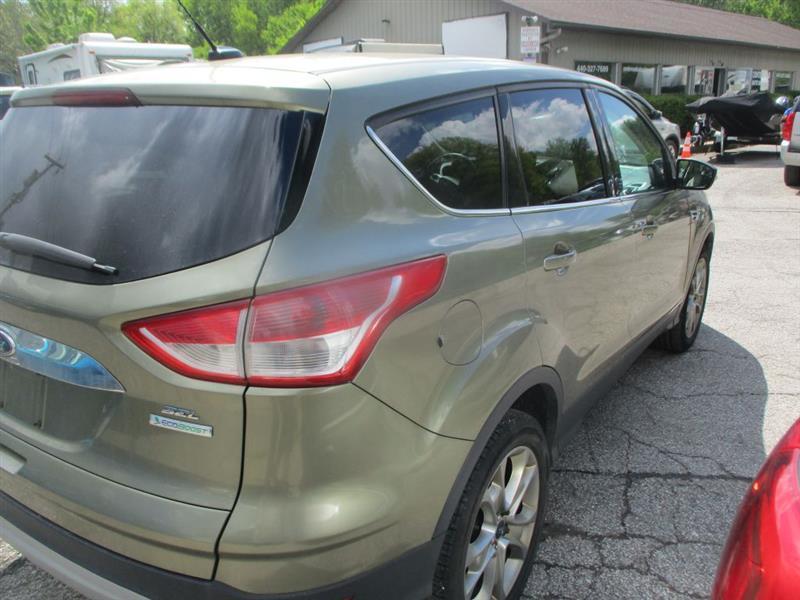 Ford Escape  2013
