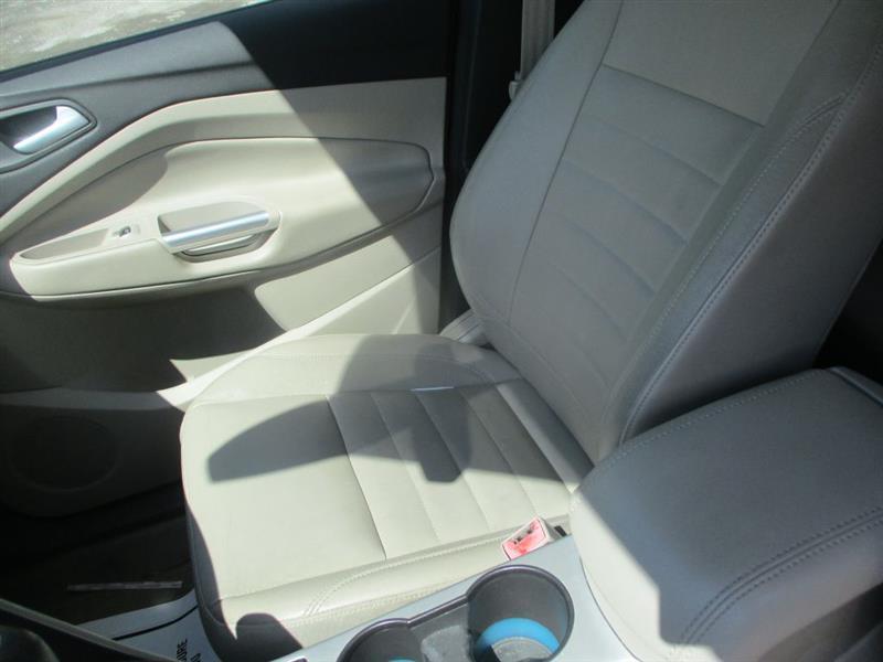 Ford Escape  2013