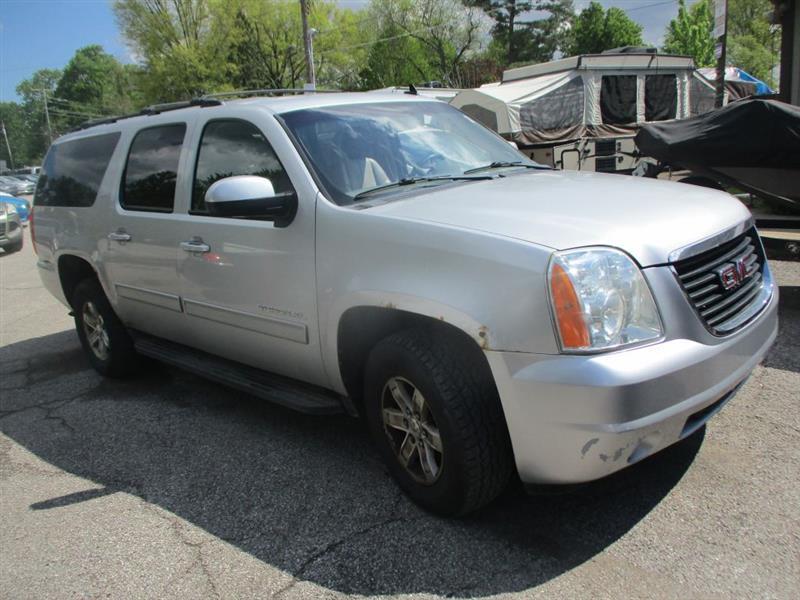 GMC Yukon XL  2012