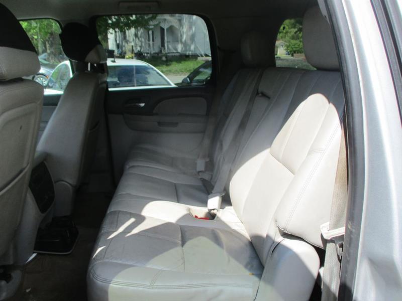 GMC Yukon XL  2012