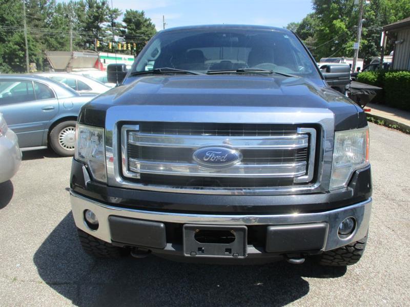 Ford F-150 XL SuperCrew 5.5-ft. Bed 4WD 2013