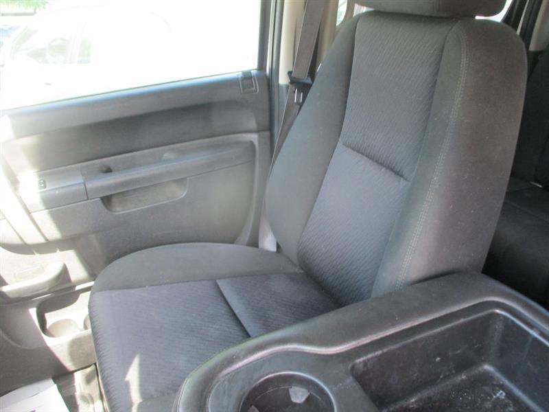 Chevrolet Silverado 1500 LS Crew Cab Short Box 4WD 2011