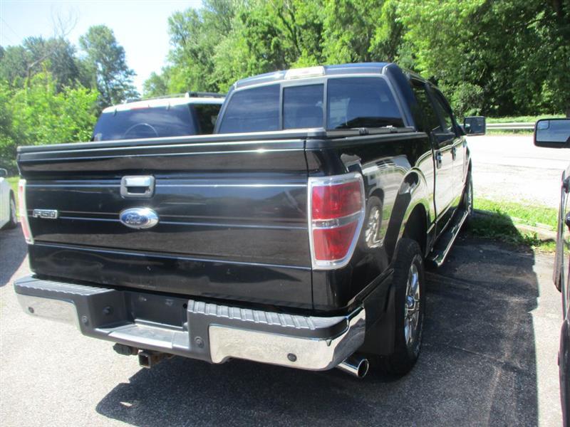 Ford F-150 XL SuperCrew 5.5-ft. Bed 4WD 2014