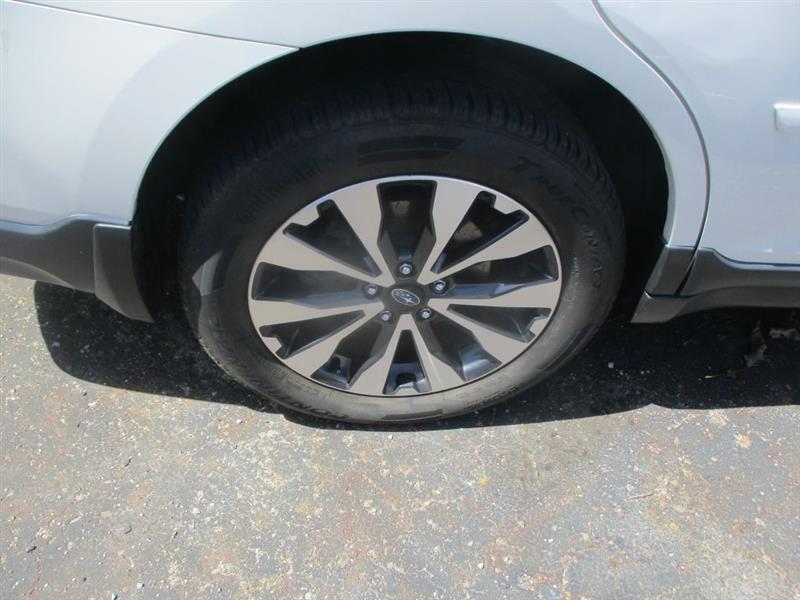 Subaru Outback 2.5i Limited 2015