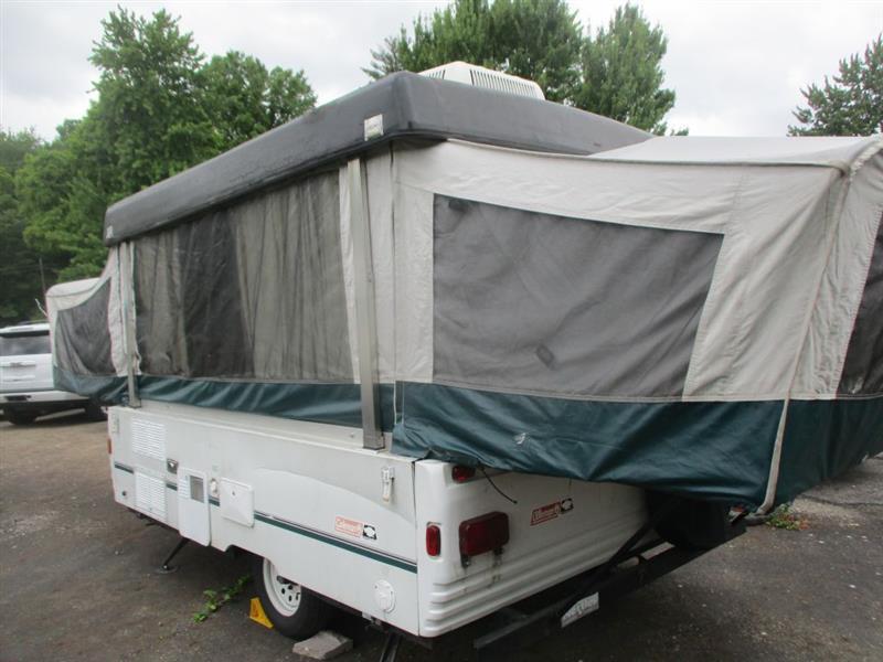Fleetwood Folding Trailers Unknown  1999