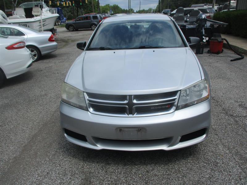 Dodge Avenger SE 2012