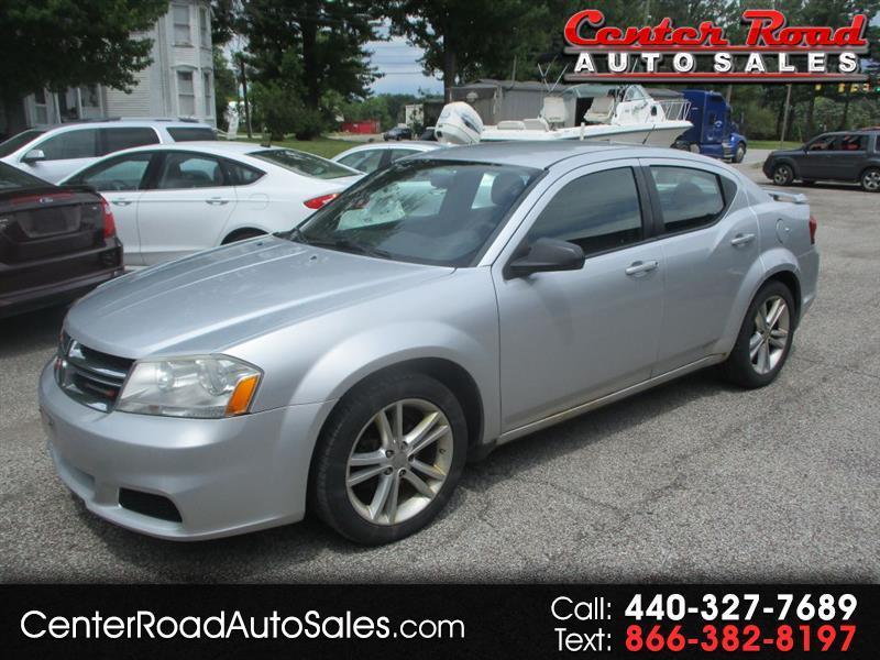 2012 Dodge Avenger SE's photo