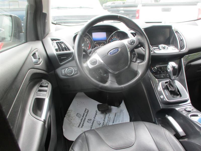 Ford Escape Titanium FWD 2013