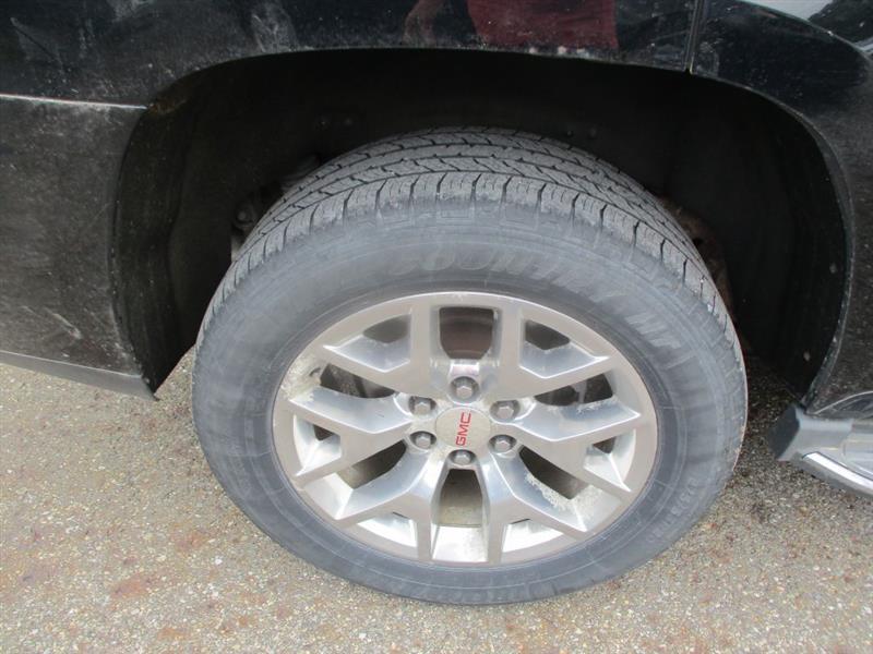GMC Yukon SLE 4WD 2015