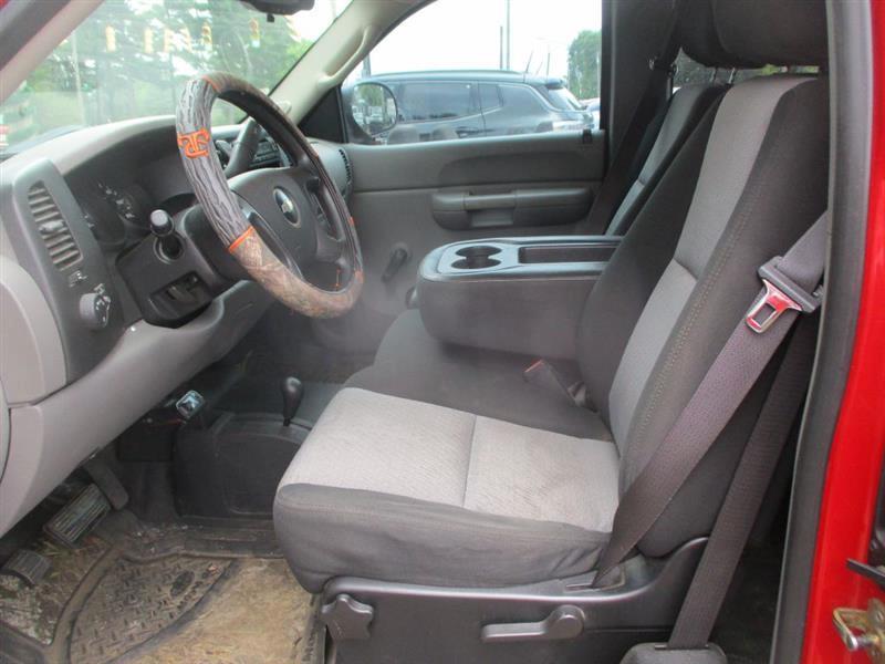 Chevrolet Silverado 1500 Work Truck Ext. Cab Long Box 4WD 2009