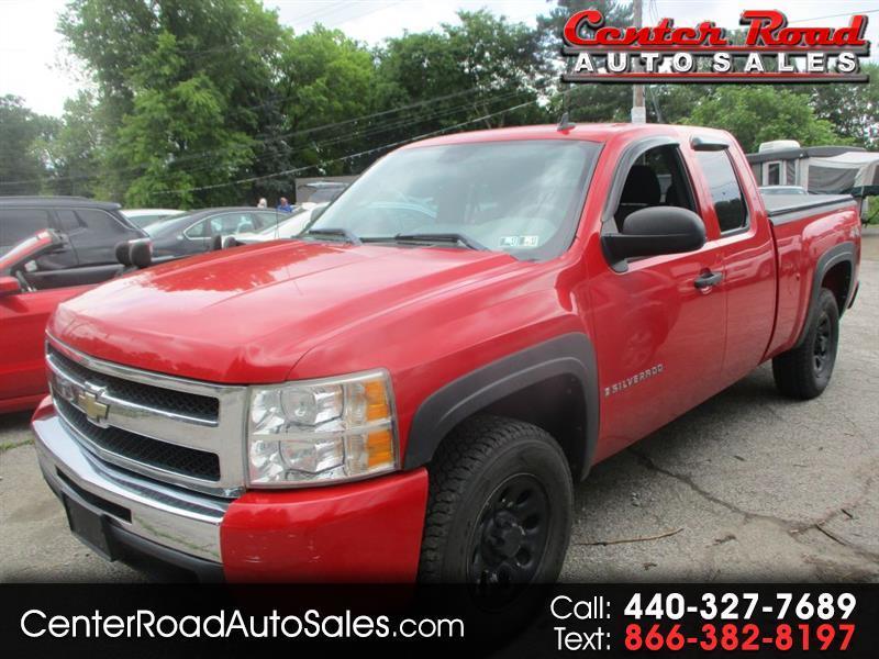 Chevrolet Silverado 1500 Work Truck Ext. Cab Long Box 4WD 2009
