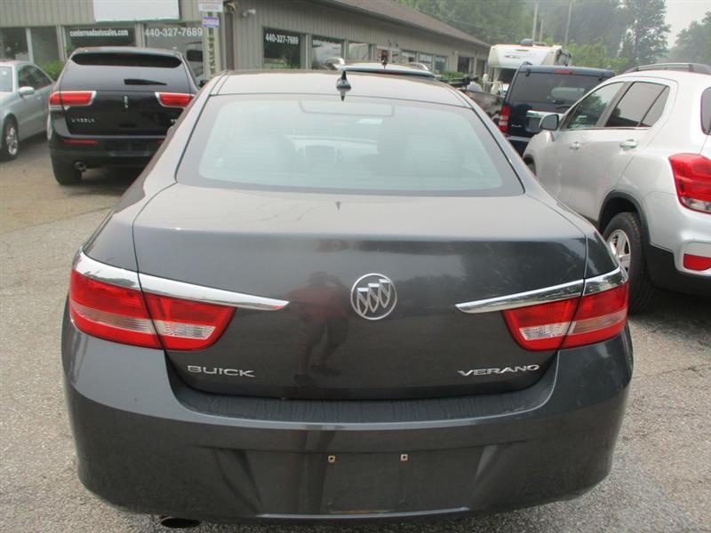 Buick Verano Base 2013