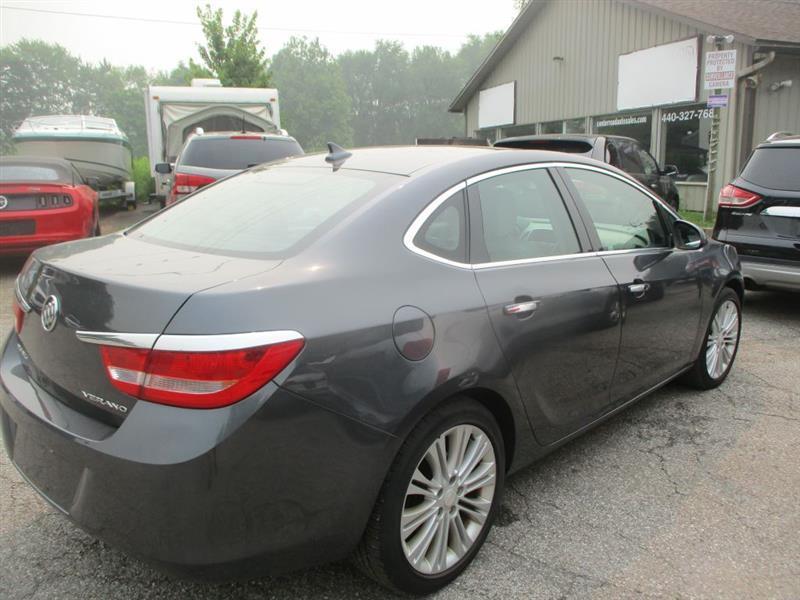 Buick Verano Base 2013