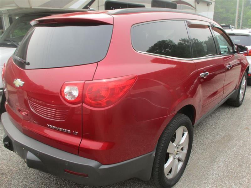 Chevrolet Traverse LT FWD 2012