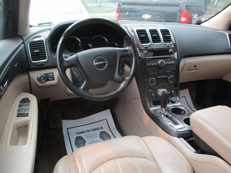 GMC Acadia Denali AWD 2011
