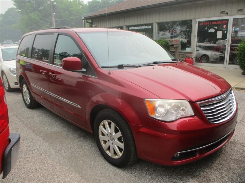 Chrysler Town & Country Touring 2013
