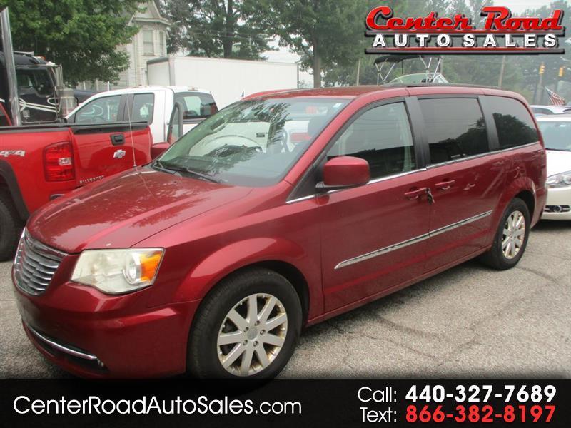 2013 Chrysler Town & Country Touring