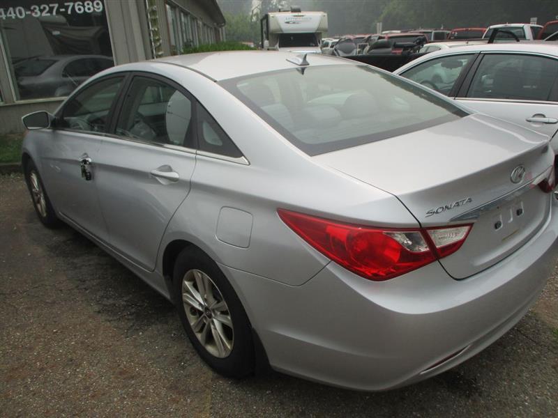 Hyundai Sonata GLS 2013