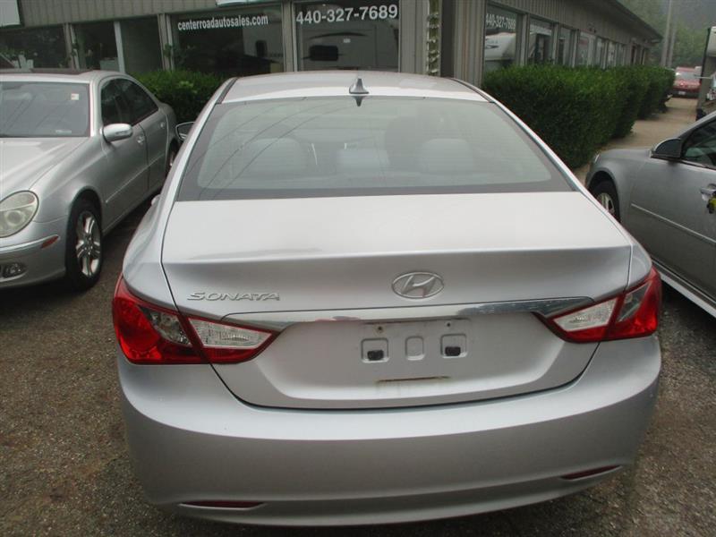 Hyundai Sonata GLS 2013
