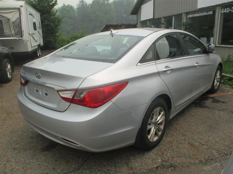 Hyundai Sonata GLS 2013
