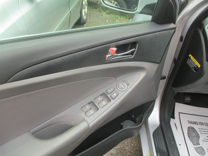 Hyundai Sonata GLS 2013