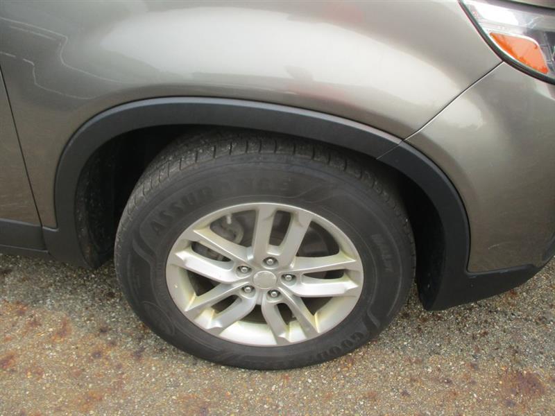 Kia Sorento LX 2WD 2014