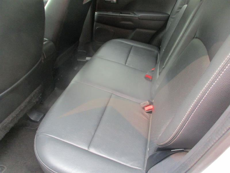 Mitsubishi Outlander Sport SE 2WD 2015