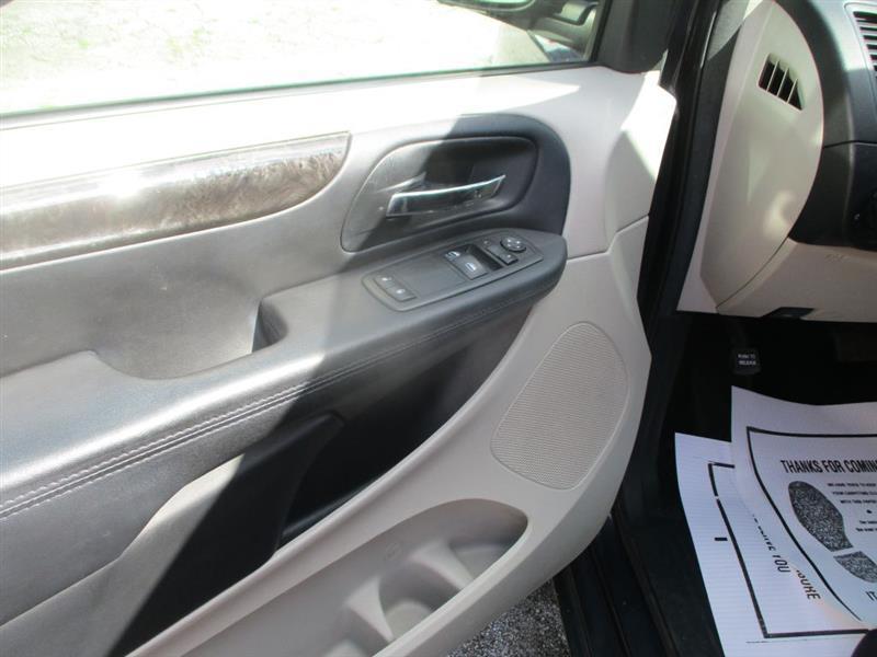 Dodge Grand Caravan SE 2013
